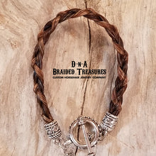 Load image into Gallery viewer, Celtic Horsehair Bracelet