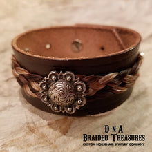 Load image into Gallery viewer, Leather Cuff Horsehair Bracelet