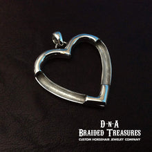 Load image into Gallery viewer, Sterling Silver Heart Inlay Horsehair Necklace