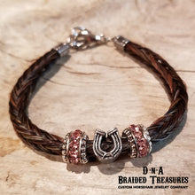 Load image into Gallery viewer, Horseshoe Horsehair Bracelet