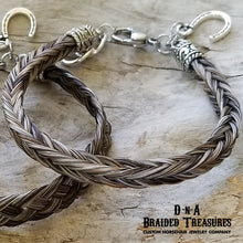 Load image into Gallery viewer, Square Braid Horsehair Bracelet