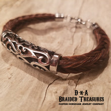 Load image into Gallery viewer, Filigree Horsehair Bracelet