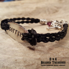 Load image into Gallery viewer, Pewter ID Horsehair Bracelet
