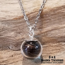 Load image into Gallery viewer, Memorial Globe Horsehair Necklace
