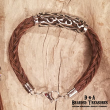 Load image into Gallery viewer, Filigree Horsehair Bracelet
